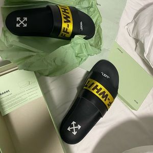 Off white slides size 41 .